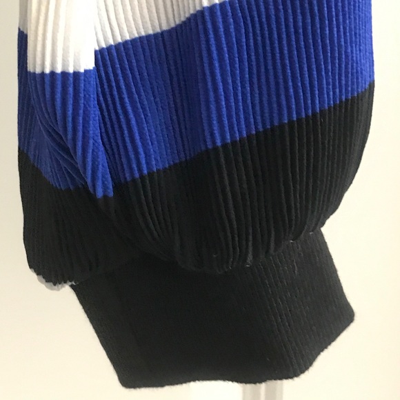 FASHION TOP 🖤 - Picture 5 of 5